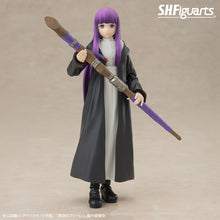 Load image into Gallery viewer, PRE-ORDER S.H.Figuarts Fern Frieren: Beyond Journey&#39;s End
