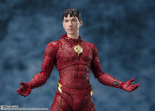 Load image into Gallery viewer, PRE-ORDER S.H.Figuarts Flash (The Flash)
