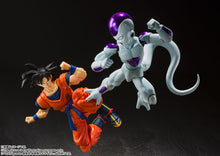 Load image into Gallery viewer, PRE-ORDER S.H.Figuarts Frieza Fourth Form Dragon Ball Z (Reissue)
