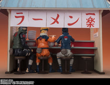 Load image into Gallery viewer, PRE-ORDER S.H.Figuarts Ichiraku Ramen Set Naruto Shippuden
