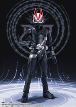 Load image into Gallery viewer, PRE-ORDER S.H.Figuarts Kamen Rider Geats Entry Raise Form (Reissue) Kamen Rider
