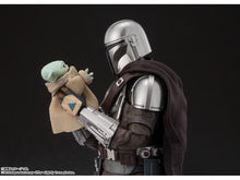 Load image into Gallery viewer, PRE-ORDER S.H.Figuarts Mandalorian &amp; Grogu Stars Wars: The Mandalorian and Grogu
