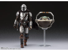 Load image into Gallery viewer, PRE-ORDER S.H.Figuarts Mandalorian &amp; Grogu Stars Wars: The Mandalorian and Grogu
