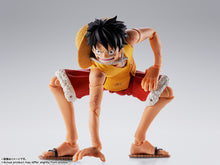 Load image into Gallery viewer, PRE-ORDER S.H.Figuarts Monkey D. Luffy Summit War of Marineford One Piece
