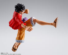 Load image into Gallery viewer, PRE-ORDER S.H.Figuarts Monkey D. Luffy The Raid on Onigashima One Piece (reissue)
