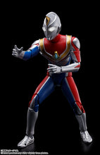 Load image into Gallery viewer, PRE-ORDER S.H.Figuarts Shinkocchou Ultraman Dyna Flash Type
