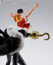 Load image into Gallery viewer, PRE-ORDER S.H.Figuarts Sir Crocodile -Marineford- One Piece
