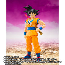 Load image into Gallery viewer, PRE-ORDER S.H.Figuarts Super Saiyan 4 Son Goku Daima Dragon Ball Daima
