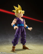 Load image into Gallery viewer, PRE-ORDER S.H.Figuarts Super Saiyan Son Gohan The Fighter Who Surpassed Goku (repeat) Dragon Ball Z
