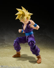 Load image into Gallery viewer, PRE-ORDER S.H.Figuarts Super Saiyan Son Gohan The Fighter Who Surpassed Goku (repeat) Dragon Ball Z
