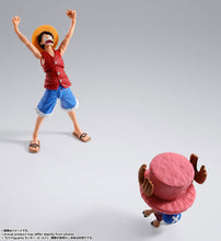 Load image into Gallery viewer, PRE-ORDER S.H.Figuarts Tony Tony Chopper Drum Island Ver. (repeat) One Piece
