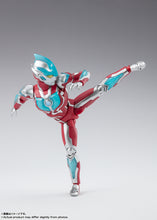 Load image into Gallery viewer, PRE-ORDER S.H.Figuarts Ultraman Ginga [Ultraman New Generation Stars Ver.]
