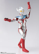 Load image into Gallery viewer, PRE-ORDER S.H.Figuarts Ultraman Taiga (reissue) Ultraman
