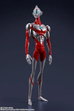 Load image into Gallery viewer, PRE-ORDER S.H.Figuarts Ultraman &amp; Emi Ultraman Rising
