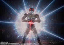 Load image into Gallery viewer, PRE-ORDER S.H.Figuarts (Shinkocchou Seihou) Kamen Rider Black Kingstone Flash Edition (with First Press Exclusive Base)
