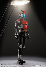 Load image into Gallery viewer, PRE-ORDER S.H.Figuarts (Shinkocchou Seihou) Masked Rider Kabuto Rider form 20th Anniversary Ver. Kamen Rider Kabuto
