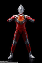 Load image into Gallery viewer, PRE-ORDER S.H.Figuarts (Shinkocchou) Ultraman Tiga Power Type (reissue) Ultraman
