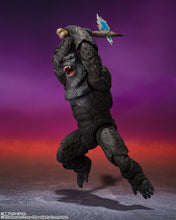 Load image into Gallery viewer, PRE-ORDER S.H.MonsterArts Kong Godzilla x Kong The New Empire (2024)
