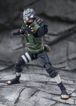 Load image into Gallery viewer, PRE-ORDER S.H.Figuarts Kakashi Hatake Famed Sharingan Hero Naruto Shippuden

