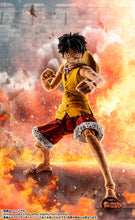Load image into Gallery viewer, PRE-ORDER S.H.Figuarts Monkey D. Luffy -Summit War of Marineford (rerelease) One Piece
