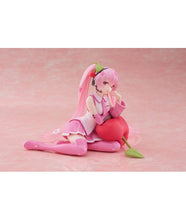 Load image into Gallery viewer, PRE-ORDER Sakura Miku Desktop Cute Figure Cherry Cushion Ver. Character Vocal Series 01: Hatsune Miku
