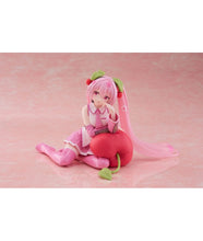 Load image into Gallery viewer, PRE-ORDER Sakura Miku Desktop Cute Figure Cherry Cushion Ver. Character Vocal Series 01: Hatsune Miku
