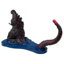 Load image into Gallery viewer, PRE-ORDER Shin Godzilla Art Vignette Godzilla (2016) 4th. Form Come Ashore Image Ver. Shin Godzilla
