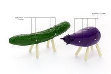 Load image into Gallery viewer, PRE-ORDER Shoryo Uma Plastic Model Cucumber and Eggplant
