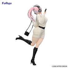 Load image into Gallery viewer, PRE-ORDER Super Sonico Trio-Try-iT Figure Winter Memory ver.
