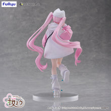 Load image into Gallery viewer, PRE-ORDER TENITOL Hatsune Miku Sakura Miku Cool style [petit]
