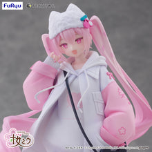 Load image into Gallery viewer, PRE-ORDER TENITOL Hatsune Miku Sakura Miku Cool style [petit]
