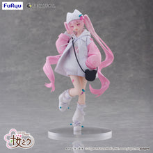 Load image into Gallery viewer, PRE-ORDER TENITOL Hatsune Miku Sakura Miku Cool style [petit]
