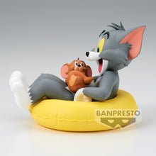 Load image into Gallery viewer, PRE-ORDER Tom And Jerry Figure Collection Enjoy Float Tom &amp; Jerry
