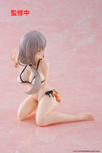 Load image into Gallery viewer, PRE-ORDER Tsuki Uzaki Desktop Cute Figure Swimwear Ver. Uzaki-chan Wants to Hang Out! 2nd Season
