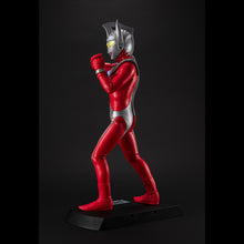 Load image into Gallery viewer, PRE-ORDER Ultimate Article Ultraman Taro
