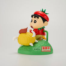 Load image into Gallery viewer, PRE-ORDER Vignette Figure Vegetable Costume Crayon Shinchan
