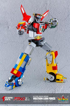 Load image into Gallery viewer, PRE-ORDER Voltron Lion Force Figure Voltron: Defender of the Universe Action Gokin Series
