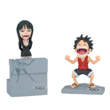 Load image into Gallery viewer, PRE-ORDER World Collectable Figure Log Stories Monkey D. Luffy &amp; Nico Robin One Piece
