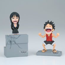 Load image into Gallery viewer, PRE-ORDER World Collectable Figure Log Stories Monkey D. Luffy &amp; Nico Robin One Piece
