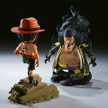 Load image into Gallery viewer, PRE-ORDER World Collectable Figure Log Stories Portgas D. Ace vs. Marshall D. Teach One Piece
