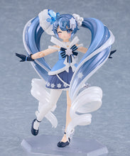 Load image into Gallery viewer, PRE-ORDER figma Snow Miku: Crystal Snow ver. Character Vocal Series 01: Hatsune Miku
