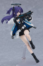 Load image into Gallery viewer, PRE-ORDER figma Yuuka Hayase (re-run) Blue Archive
