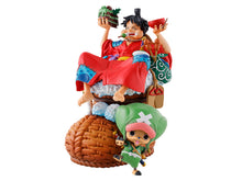 Load image into Gallery viewer, PRE-ORDER Petitrama DX Log Box Rebirth Monkey D. Luffy One Piece
