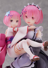 Load image into Gallery viewer, PRE-ORDER 1/7 Scale Ram &amp; Childhood Ram Re:Zero Starting Life in Another World
