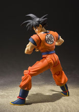 Load image into Gallery viewer, PRE-ORDER S.H.Figuarts Son Goku - A Saiyan Raised on Earth
