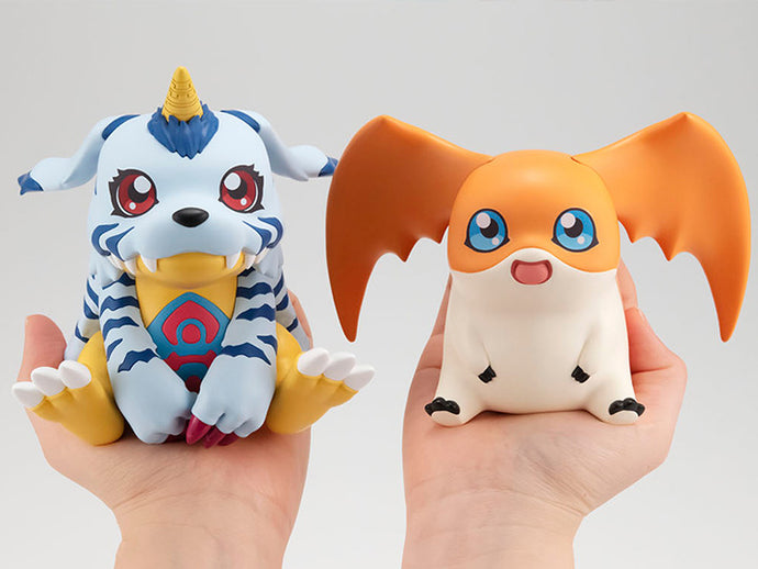 PRE-ORDER Gabumon & Patamon Set with Gift Look Up Digimon Adventure