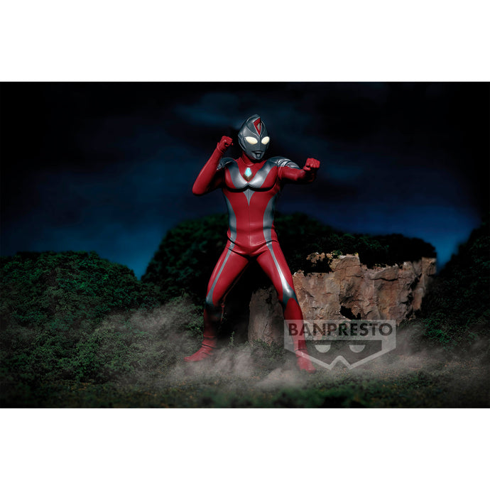 PRE-ORDER Akai Daichi No Chikara Ultraman Dyna Hero's Brave Statue Figure (Ver B)