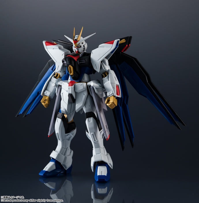 PRE-ORDER Gundam Universe ZGMF-X20A Strike Freedom Gundam Mobile Suit Gundam SEED Destiny