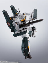 Load image into Gallery viewer, PRE-ORDER HI-METAL R VF-1S Super Valkyrie Hikaru Ichijo Super Time Fortress Macross
