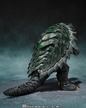Load image into Gallery viewer, PRE-ORDER Kyoto Decisive Battle Ver. S.H MonsterArts Gamera [1999]
